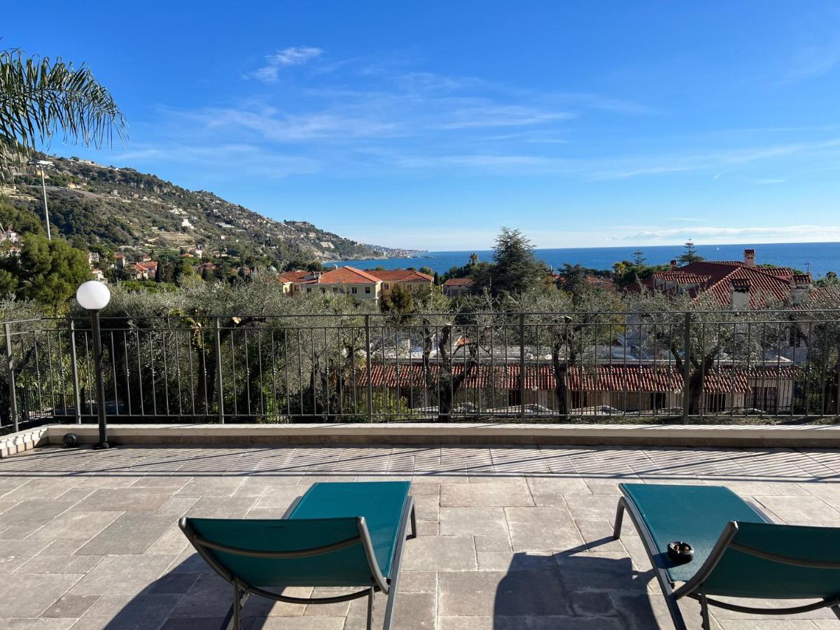 Corso Montecarlo Apartment Ventimiglia Luaran gambar